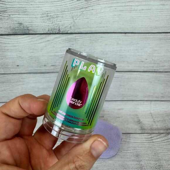 Lot Of Make Up Sponges & Puffs - Picture 4 of 5